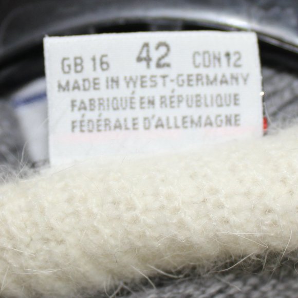 VTG Lucia Grey White Stripes  Cardigan button down  Wool Blended Size Large (12) - Picture 5 of 11